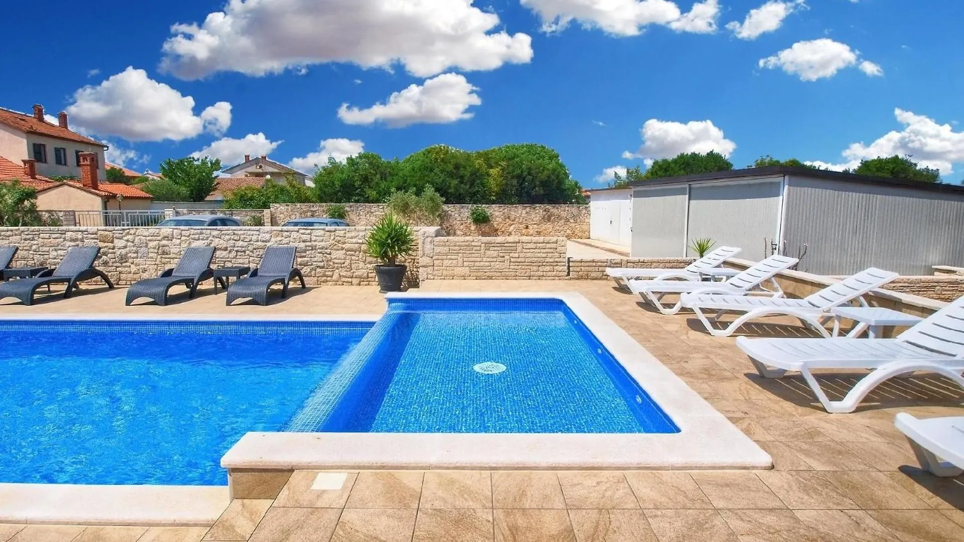 Ferienwohnung Fuer 6 Personen Ca 80 Qm In Fazana-Surida, Istrien Istrische Riviera Croatia